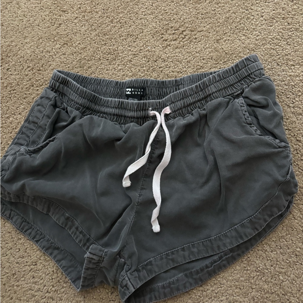 BILLABONG SHORTS